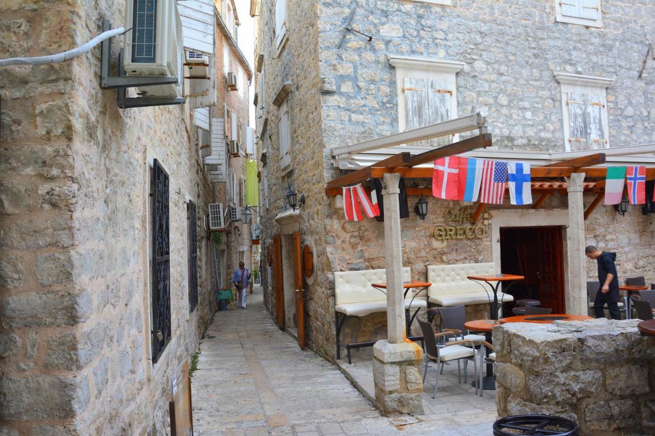 Montenegro Backpackers Home Budva Exterior foto